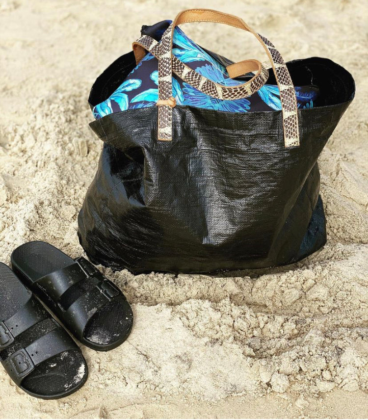 flyde over Til Ni besked Johnny Ramli Beach Bag Leather Strap -Black – Coast Store